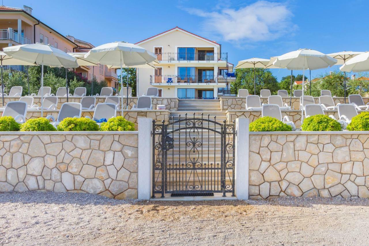 Luxury Apartments Villa Matea 1 Malinska Ngoại thất bức ảnh